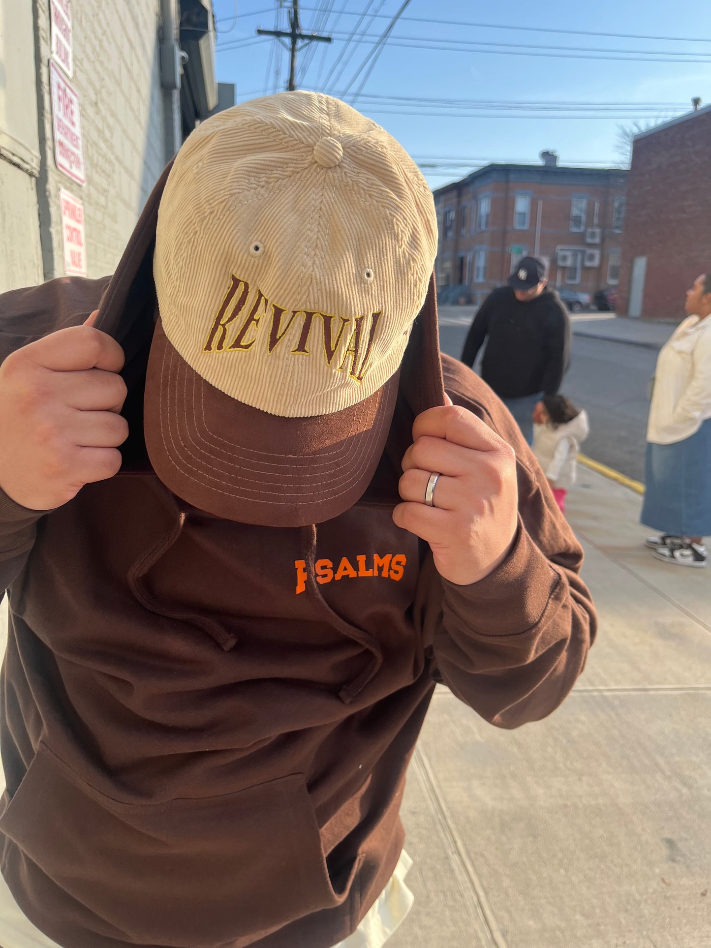 REVIVAL (HAT)